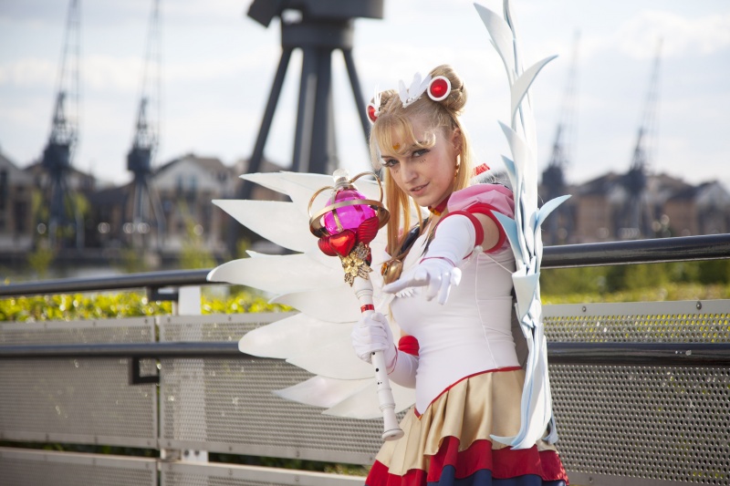 Read more about the article MCM Buzz at MCM London Comic Con May 2013: Cosplay Video