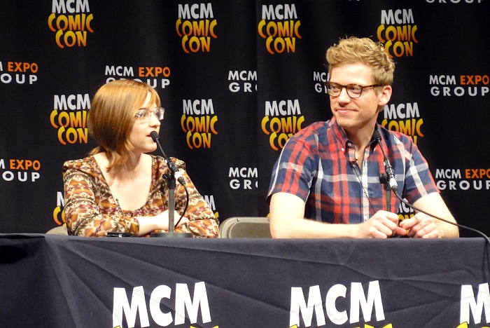 Read more about the article NCIS: LA Panel with Barrett Foa and Renée Felice Smith at MCM London Comic Con