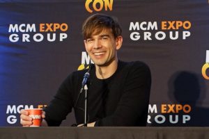 Read more about the article Christopher Gorham panel at MCM Birmingham Comic Con